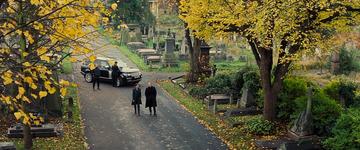 Mission Impossible - Rogue Nation_Ilsa and Lang in the cemetary