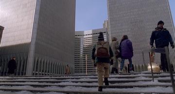 Home Alone 2 Lost in New York_Kevin visits the World Trade Center