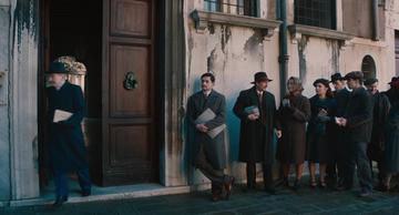 A Haunting In Venice_The line waits outside Poirot