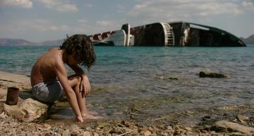 Crimes of the Future_The shipwreck