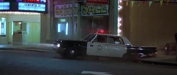 American Graffiti_The cops get their rear axel ruined