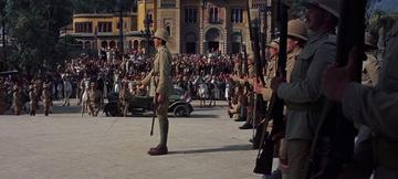 Lawrence of Arabia_The British army arrive in Damascus