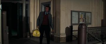 Dirty Harry_Callahan goes to the payphone