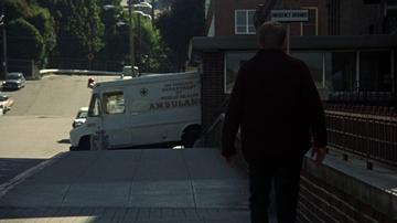 Bullitt_Bullitt outside the hospital