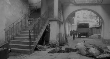 Schindlers List_Haya Drezner hides from the nazis under the stairs