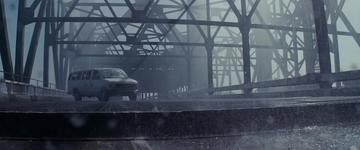 Inception_The van on the bridge