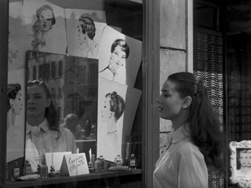 Roman Holiday_The Barber shop where Ann gets her hair cut.