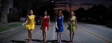 La La Land_Mia and friends dance in the street outside their house