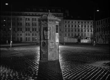 The Third Man_Harry disappears in the town square