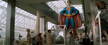 Superman IV_Metropolis museum