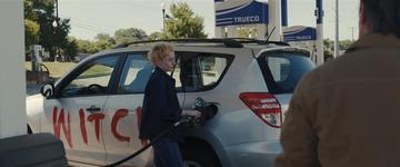 Weapons_The gas station