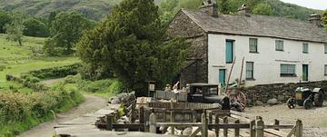 Swallows and Amazons (2016)_Holly Howe farmhouse