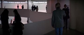 Three Days of the Condor_Turner hides in the art gallery
