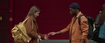 Last Night in Soho_John gives Ellie a coke