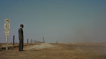 North by Northwest_The bus stop