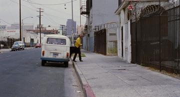 Jackie Brown_Ordell leaves Louis in the van