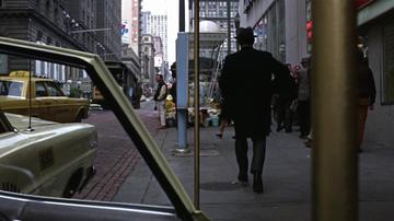 Bullitt_Ross makes a phone call