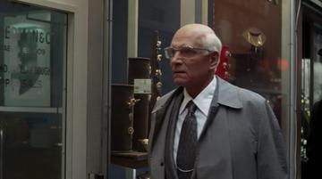 Marathon Man_Szell at the jewelry store