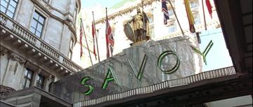 Notting Hill_Will goes to the Savoy