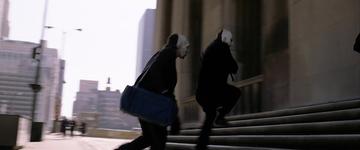 The Dark Knight_The opening bank robbery