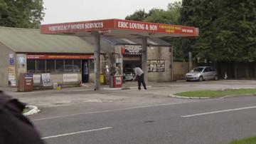 This Country. Kurtan tracks down Rob Robinson at the garage