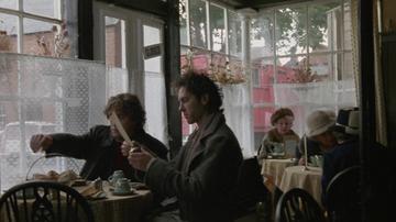 Withnail and I_Cake at the café