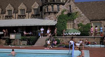 Stay Hungry_The country club