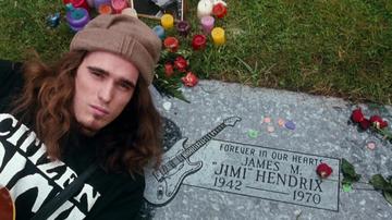 Singles_Cliff visits Jimi Hendrix